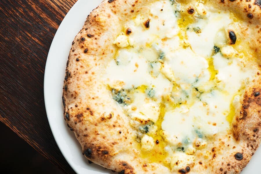 クアトロフォルマッジ