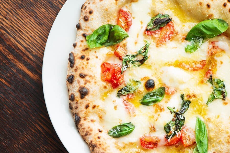 ピッツァ レジーナ