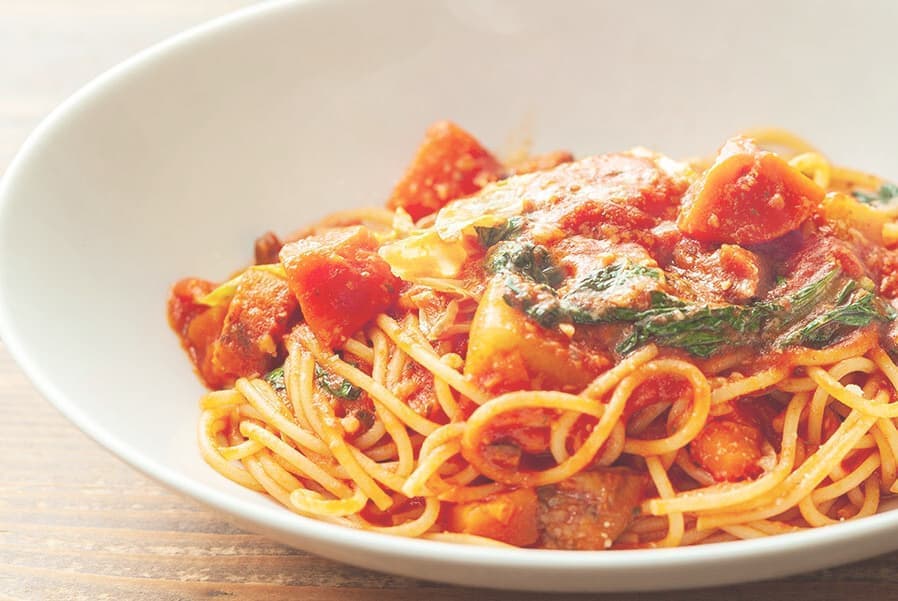 たっぷり煮込み野菜のトマトソース