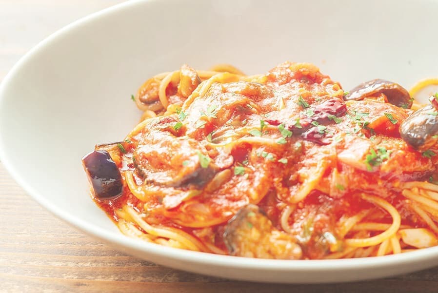 揚げナスとねぎのアラビアータ